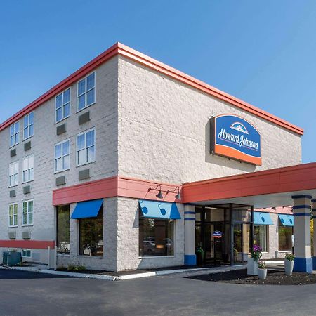 Howard Johnson By Wyndham Portsmouth Bagian luar foto